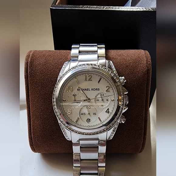 Michael Kors Watch ⌚️ - Picture 1 of 6